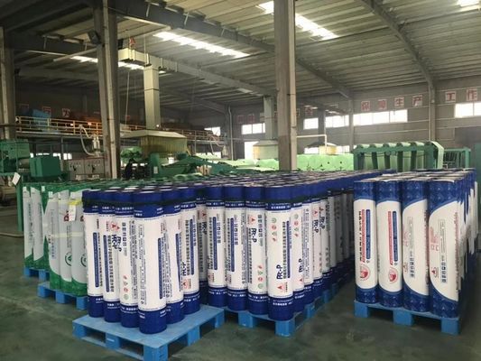 Materiale avvolto in poliesteri compositi polimerici per la costruzione di case sul tetto e gallerie ferroviarie